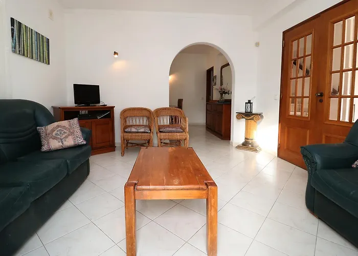 Goncalves 阿尔布费拉