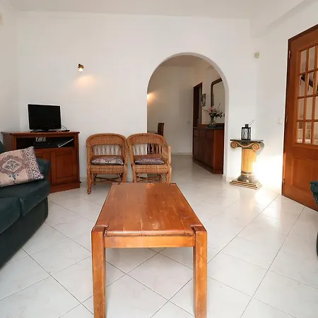 Goncalves البوفيرا