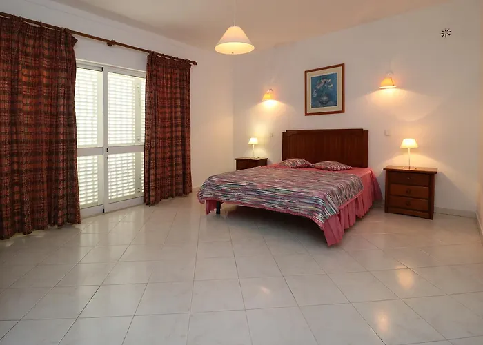 Goncalves * Albufeira