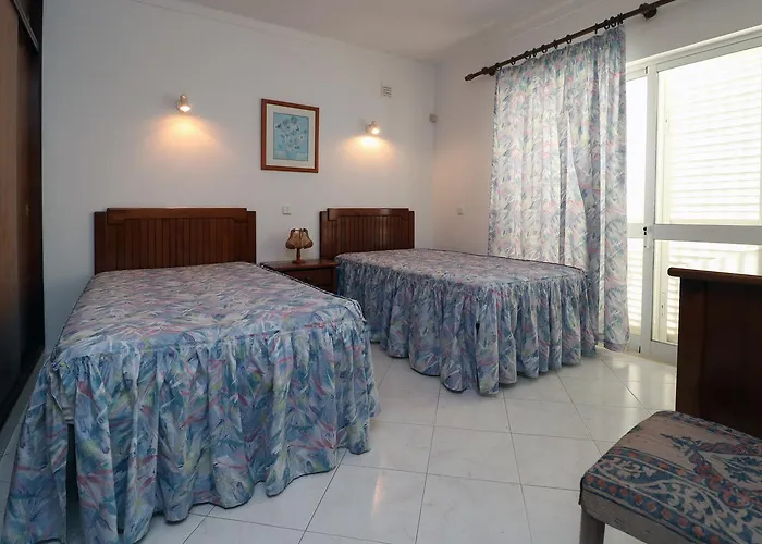 Goncalves * Albufeira